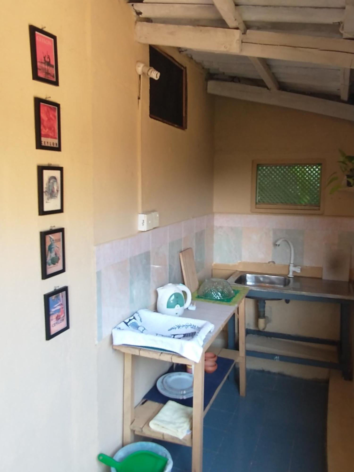 Lady Gordons Homestay Канди Екстериор снимка