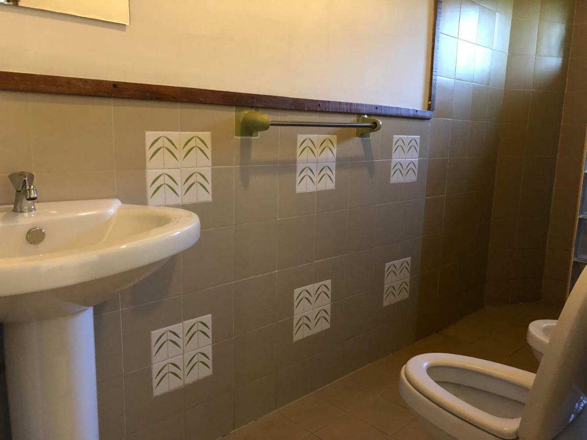 Lady Gordons Homestay Канди Екстериор снимка