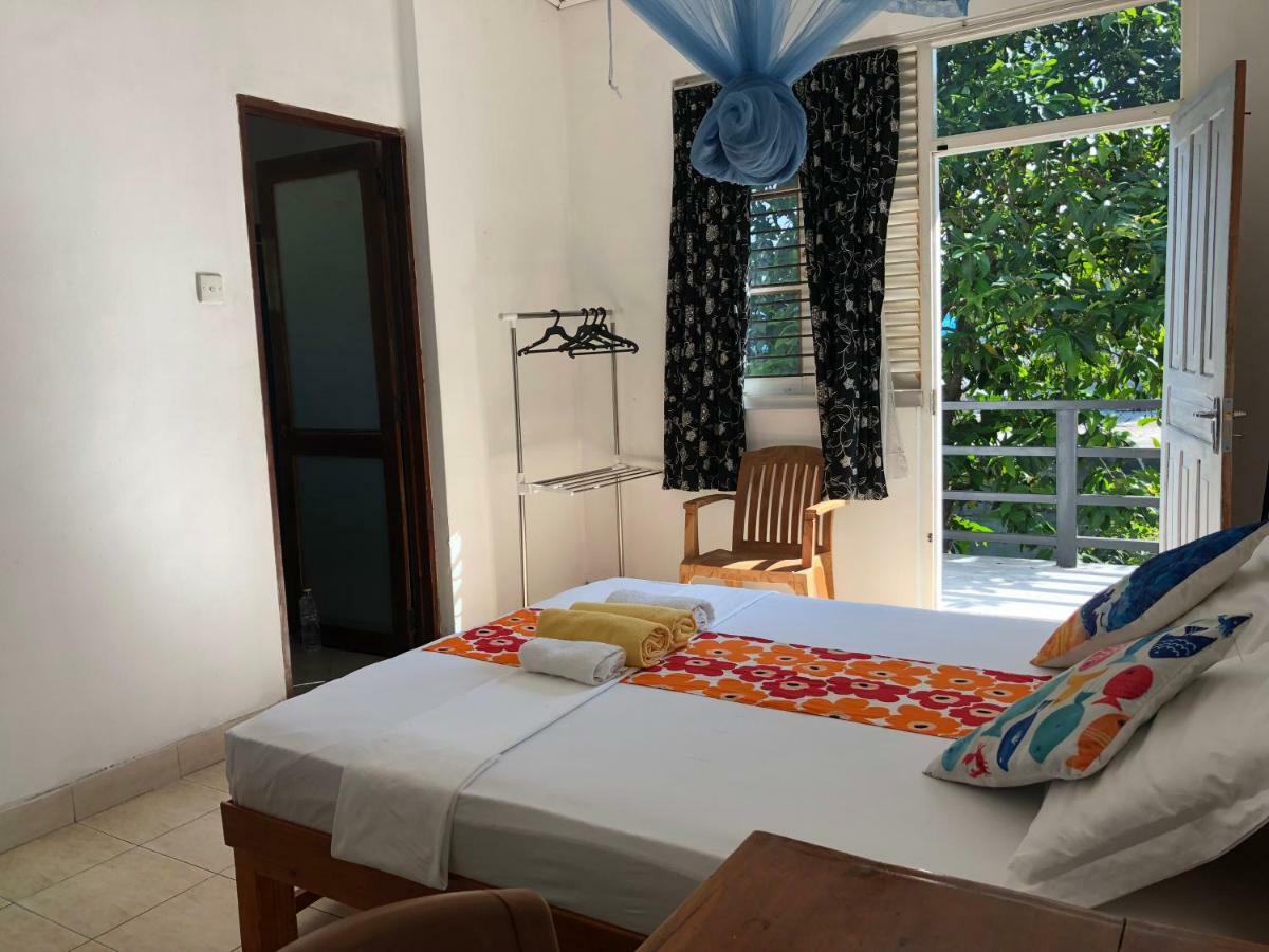 Lady Gordons Homestay Канди Екстериор снимка