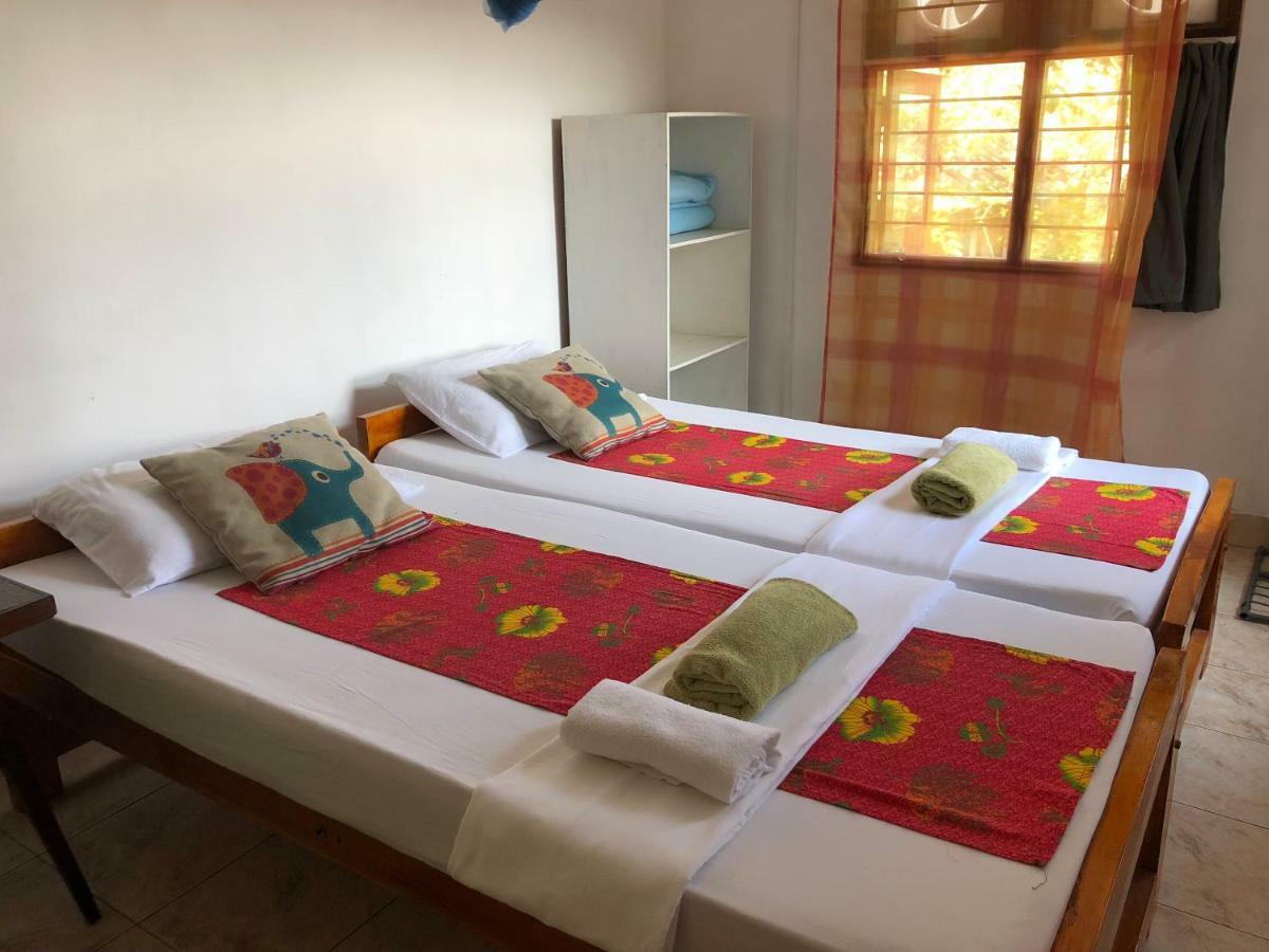Lady Gordons Homestay Канди Екстериор снимка